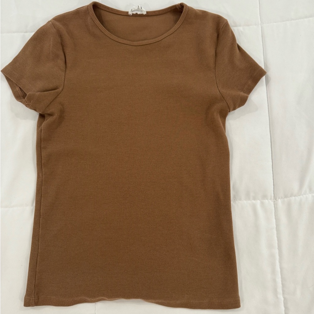 Cotton on size medium tshirt